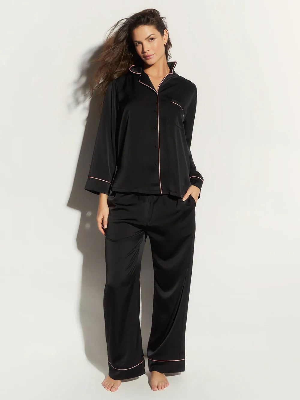 Pijama Longo Manga Longa Cetim Classic Preto
